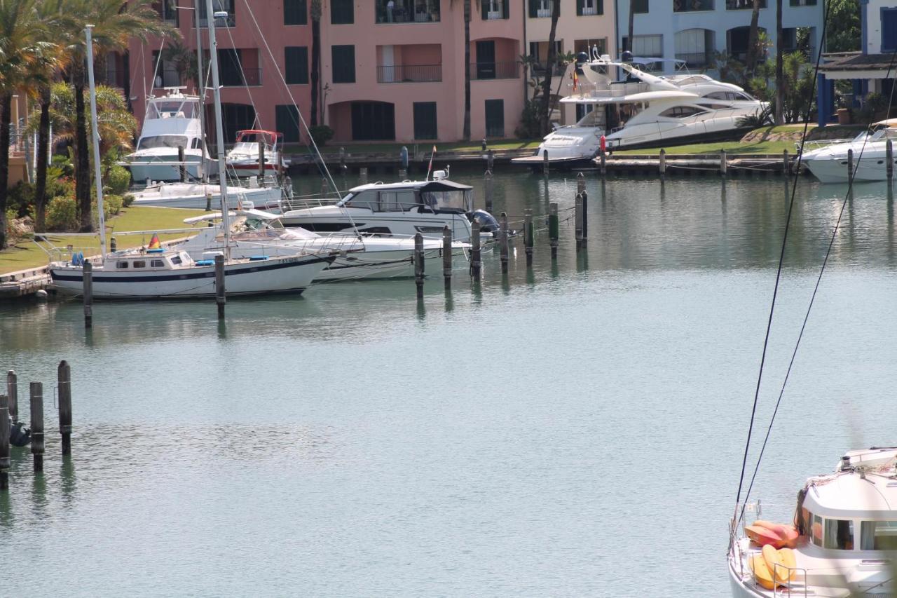Апартаменты New View Sotogrande Marina - Jungla Del Loro Экстерьер фото