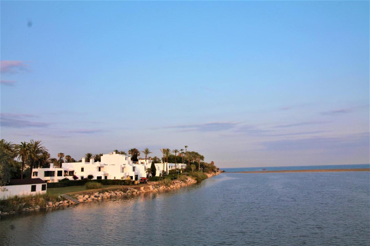 Апартаменты New View Sotogrande Marina - Jungla Del Loro Экстерьер фото